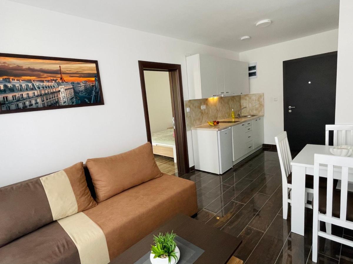 Veliko Gradište Apartmani Zivkovic Srebrno Jezero מראה חיצוני תמונה