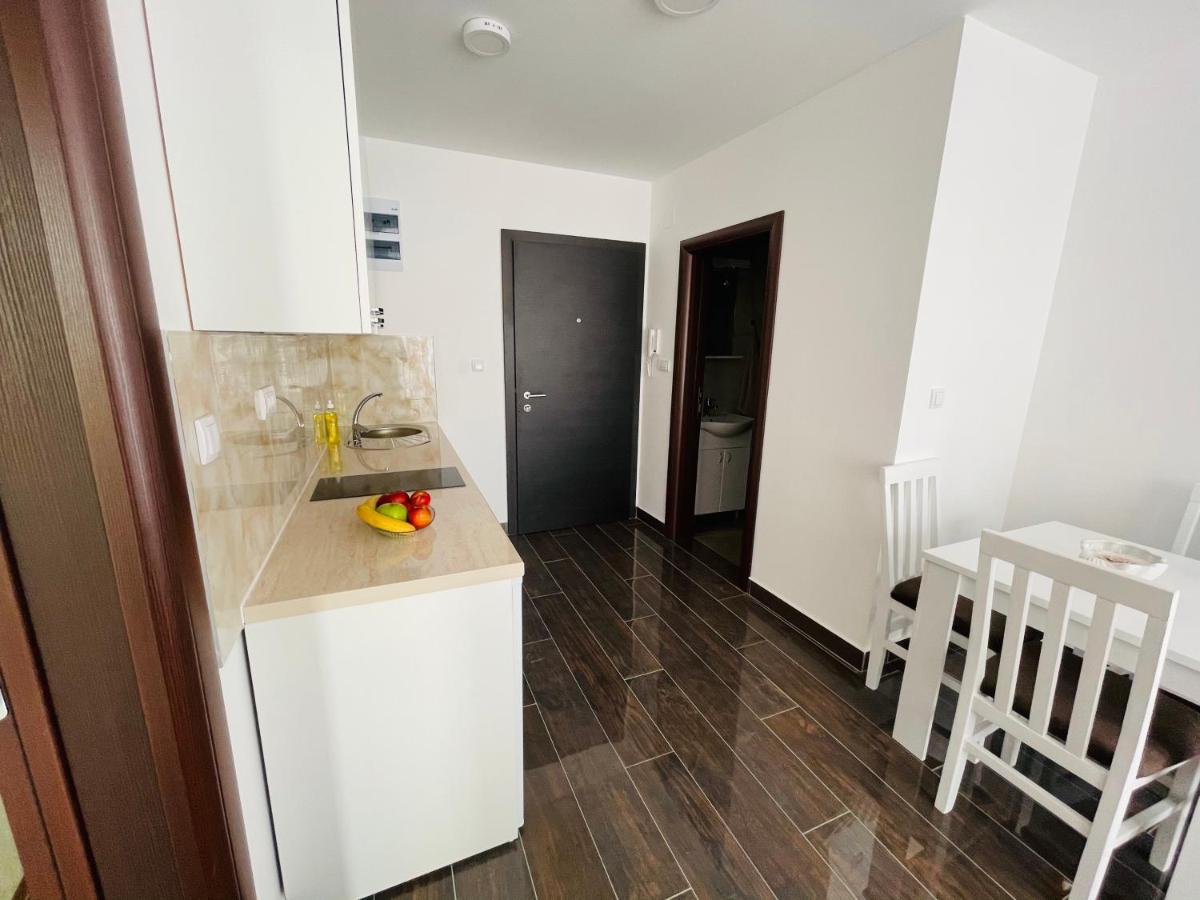 Veliko Gradište Apartmani Zivkovic Srebrno Jezero מראה חיצוני תמונה