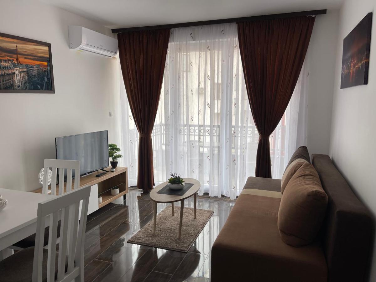 Veliko Gradište Apartmani Zivkovic Srebrno Jezero מראה חיצוני תמונה