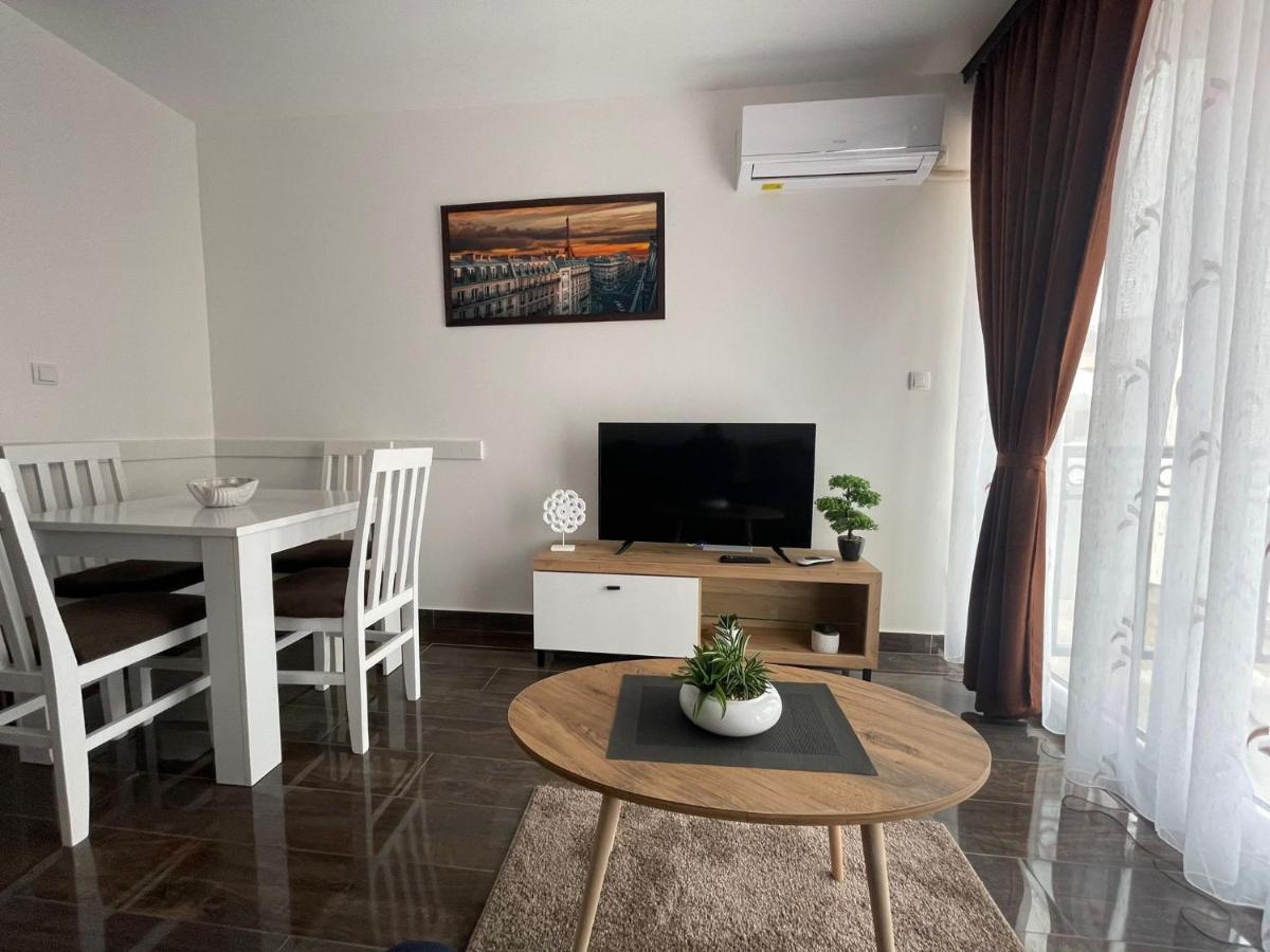 Veliko Gradište Apartmani Zivkovic Srebrno Jezero מראה חיצוני תמונה